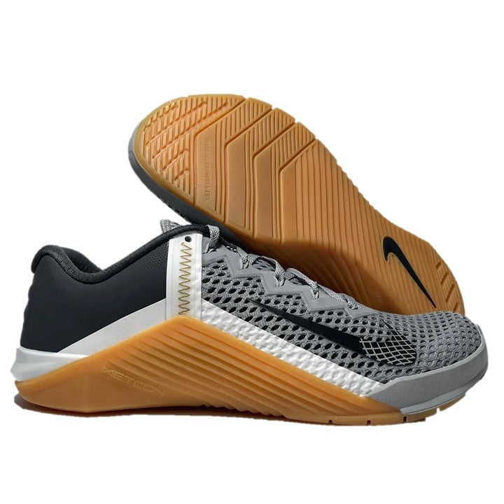 Nike - Chaussures d'entraînement Metcon 6 (Gris)